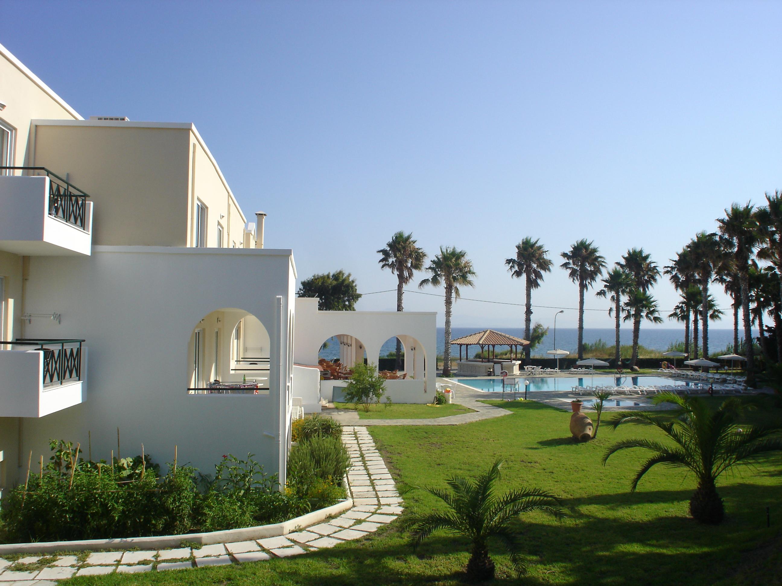 Andromeda Hotel Apartments Псалиди Екстериор снимка