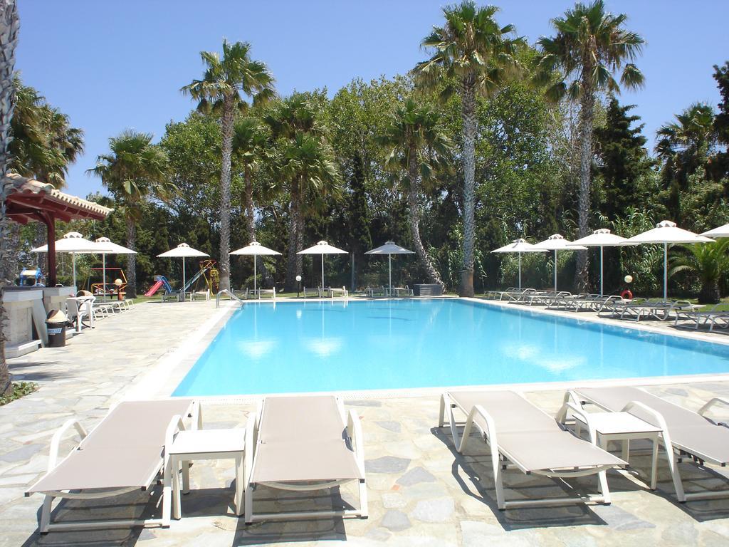 Andromeda Hotel Apartments Псалиди Екстериор снимка