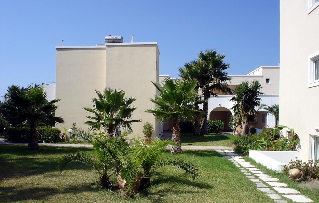 Andromeda Hotel Apartments Псалиди Екстериор снимка