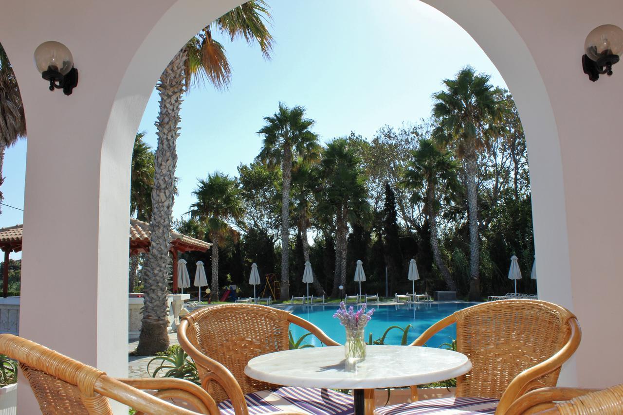 Andromeda Hotel Apartments Псалиди Екстериор снимка